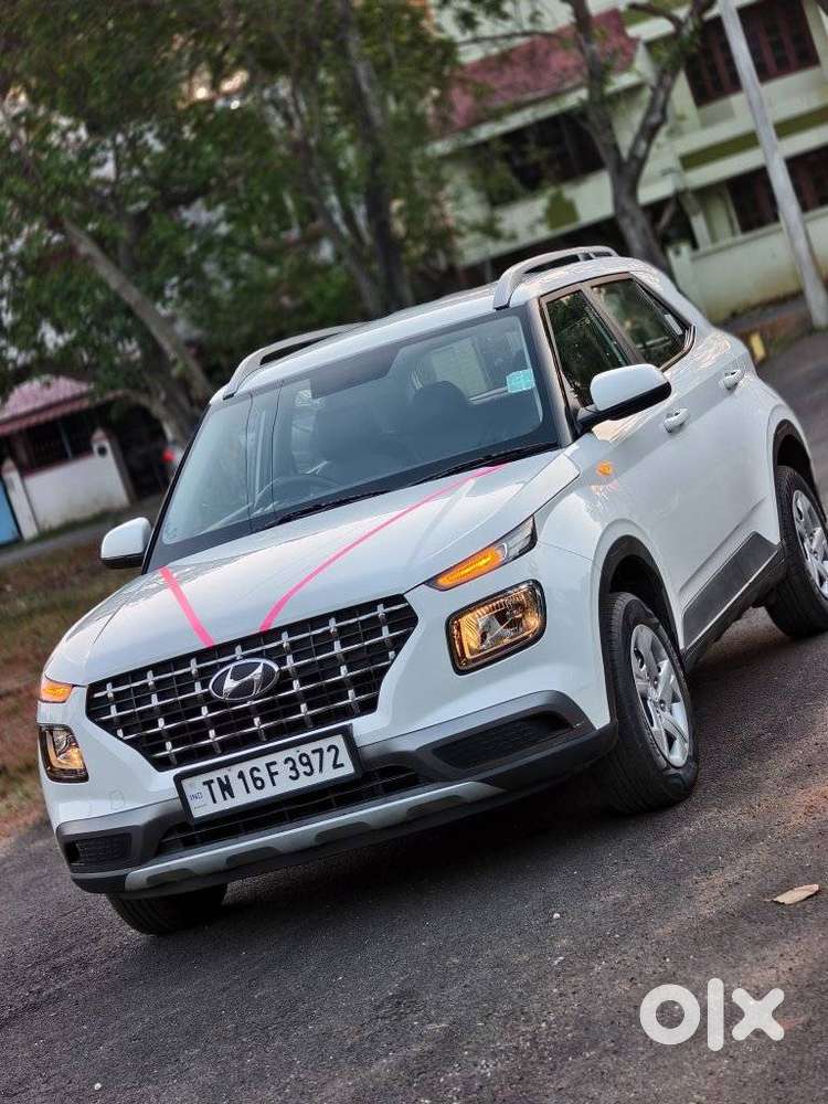 Hyundai Venue S Diesel, 2020, Diesel