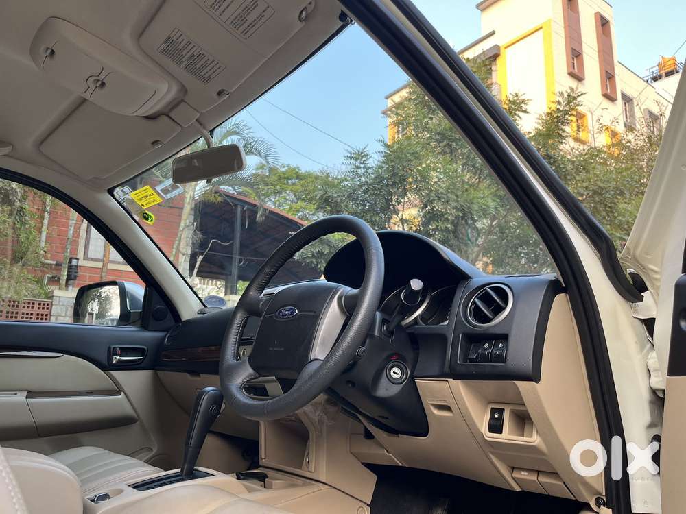 Ford Endeavour 3.2 Titanium At 4x4, 2014, Diesel