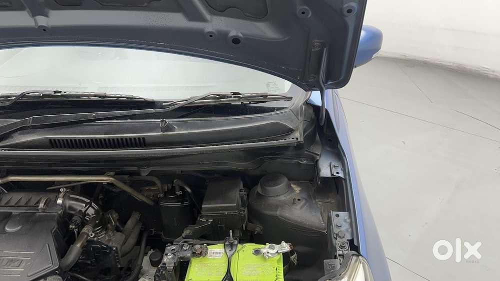 Maruti Suzuki Celerio Zxi Optional Amt, 2016, Petrol