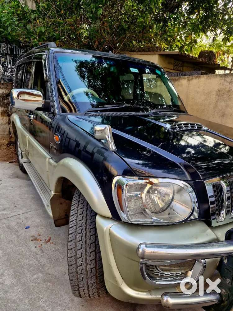 Mahindra Scorpio 2013