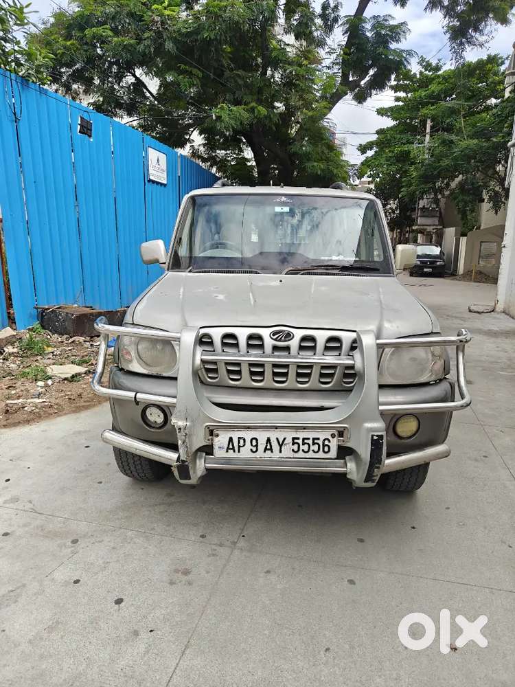 Mahindra Scorpio Diesel 2005