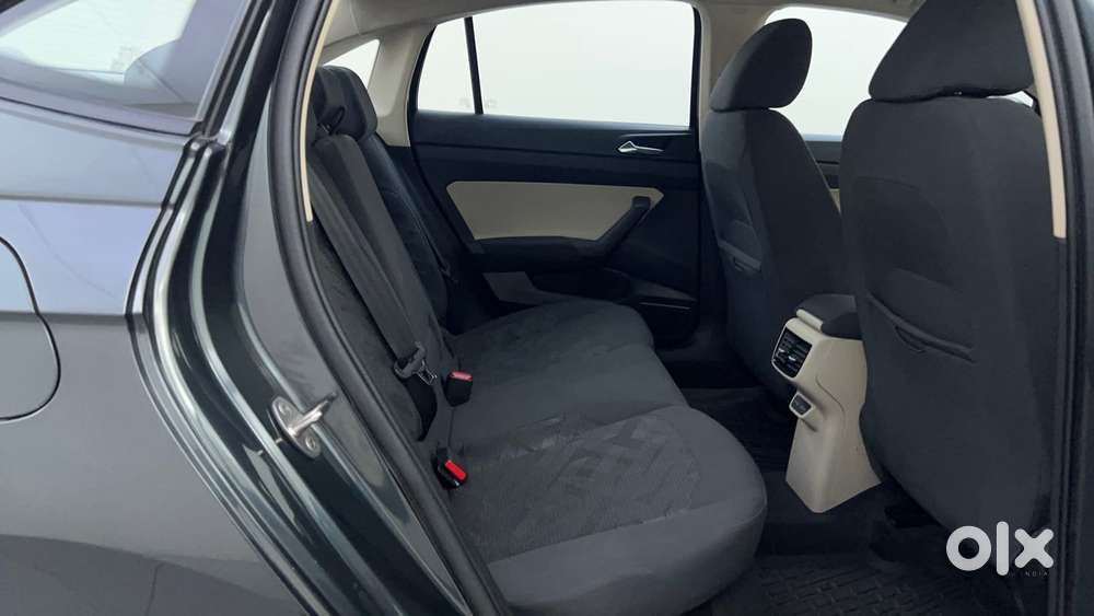 Skoda Slavia Ambition 1.0l Tsi Mt, 2022, Petrol