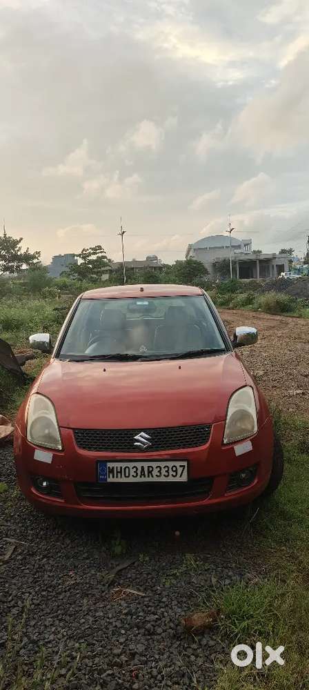 Maruti Suzuki Swift 2009 Petrol 100000 Km Driven