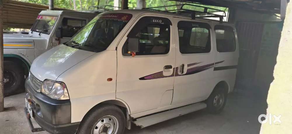 Maruti Suzuki Eeco 2017 Petrol 72000 Km Driven