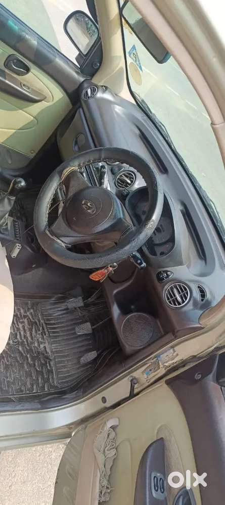 Gadi Ek Dam Theek Hai , Lene Bale Hi Sampark Kare