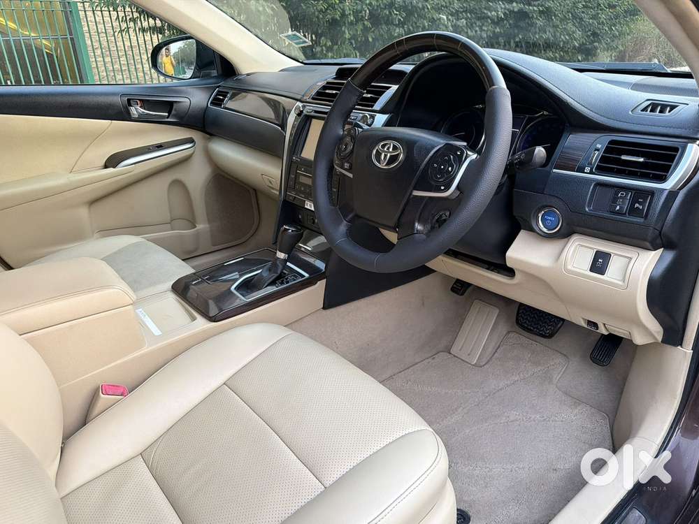 Toyota Camry Hybrid 2.5, 2017, Petrol