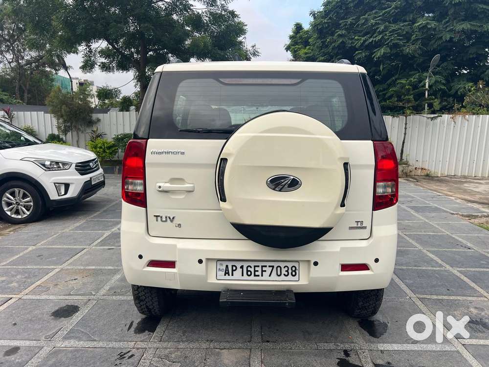 Mahindra Tuv 300 T8, 2017, Diesel