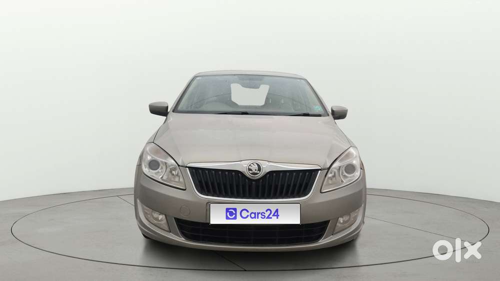 Skoda Rapid 1.6 Mpi At Elegance, 2014, Petrol