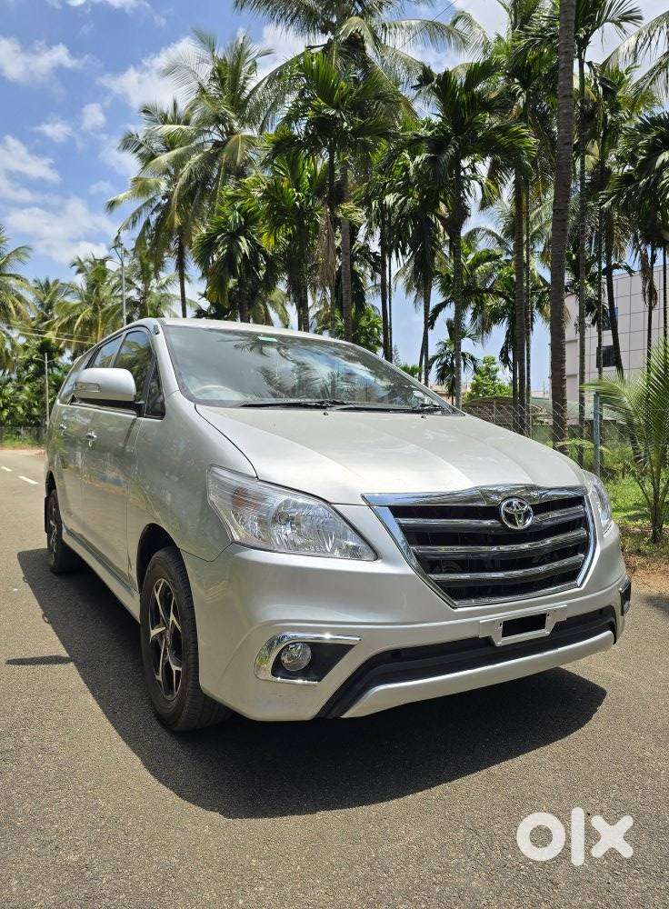 Toyota Innova 2.0 Gx 8 Str, 2011, Diesel