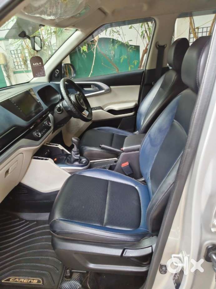 Kia Carens 1.4 Premium 7 Str, 2022, Petrol