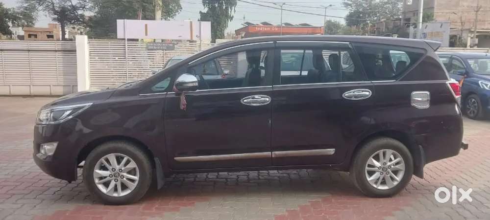 Toyota Innova Crysta Diesel 2017
