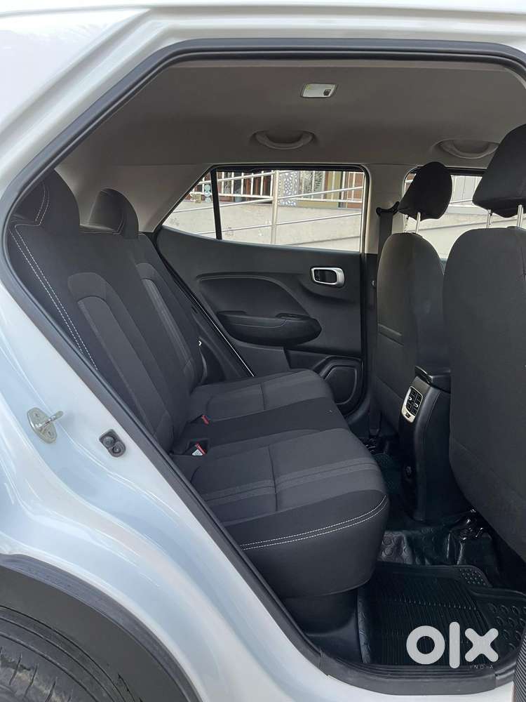 Hyundai Venue S 1.2 Petrol, 2020, Petrol