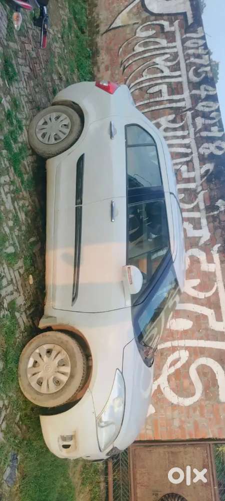 Maruti Suzuki Swift 2013 Dzire Vdi