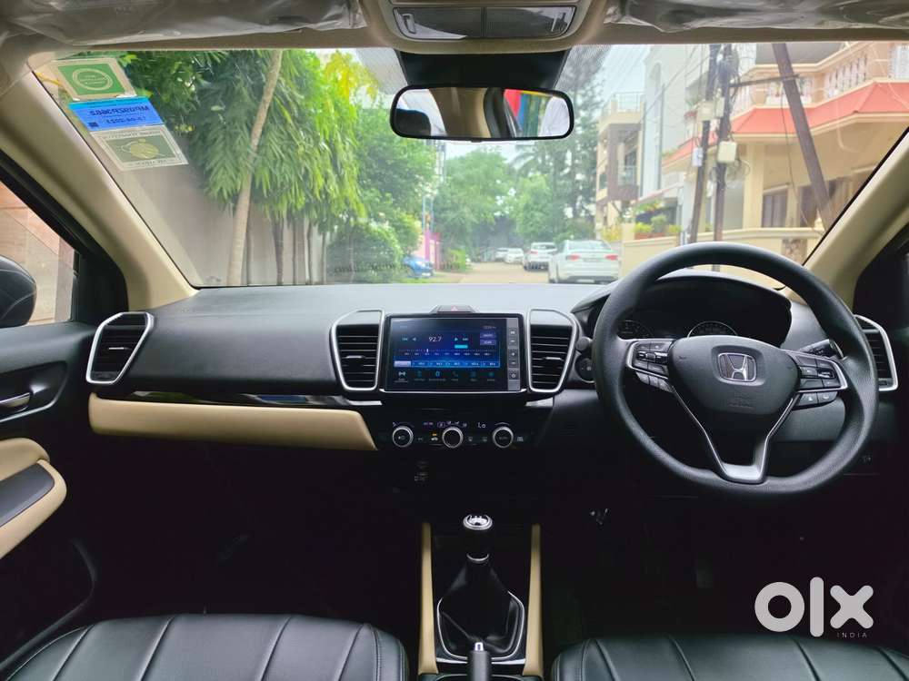 Honda City 1.5 V 5th Gen I-vtec Mt, 2023, Petrol