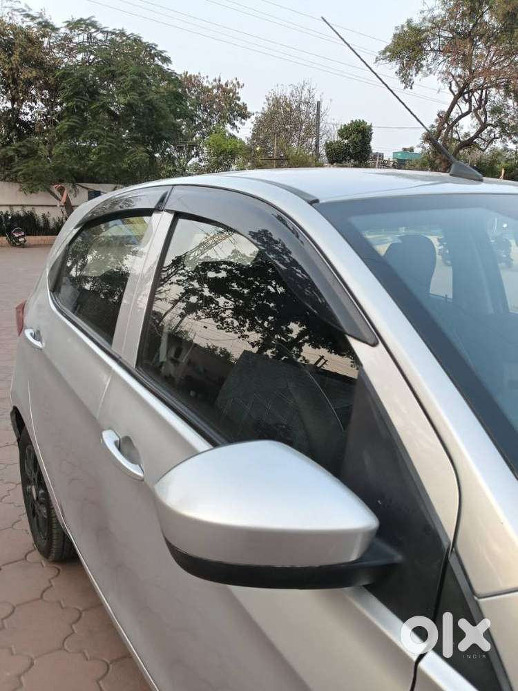 Tata Tiago 1.2 Revotron Xt, 2019, Petrol