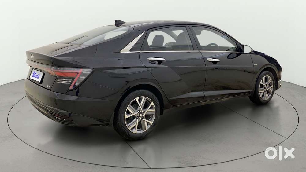Hyundai Verna 1.5 Sx (o) Vtvt Ivt, 2023, Petrol