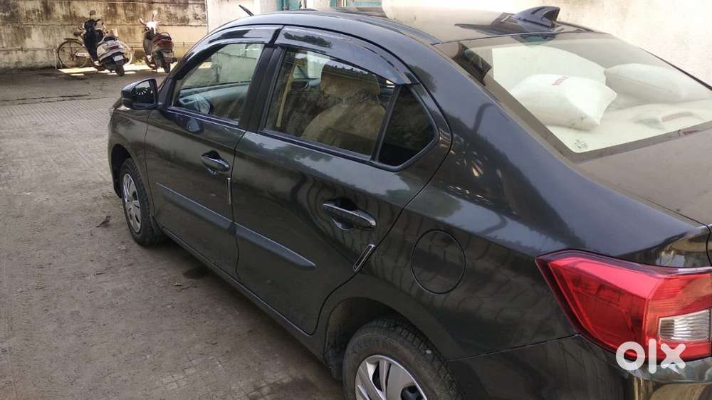 Honda Amaze 2021 Petrol 29500 Km Driven