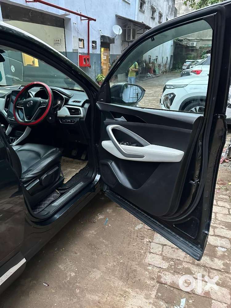 Mg Hector Plus Well Maintained