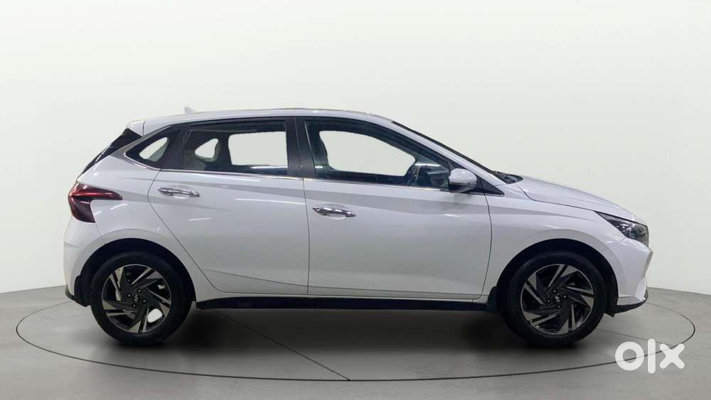Hyundai New I20 1.2 Asta Mt, 2022, Petrol