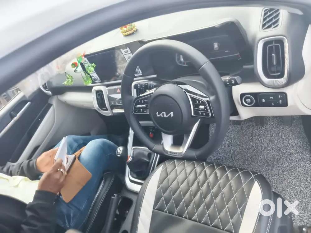Kia Sonet Htk Petrol 2026