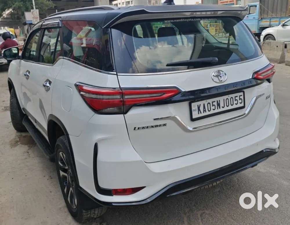 Toyota Fortuner Legender 2023