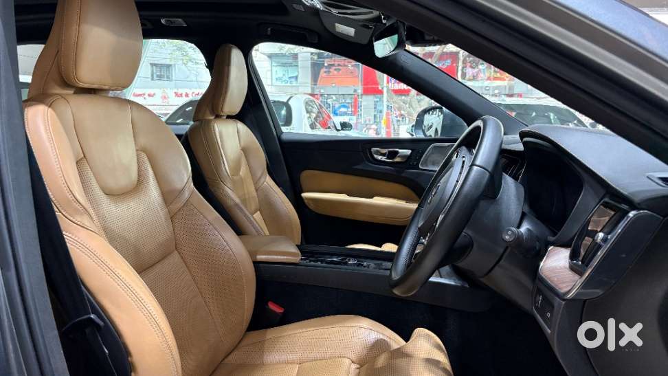 Volvo Xc60 Inscription D5, 2021, Diesel