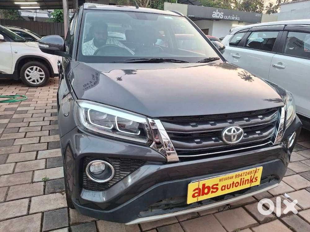 Toyota Urban Cruiser 1.5 Premium Grade At, 2022, Petrol