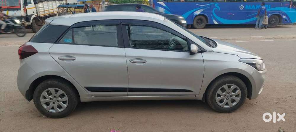 Hyundai I20 Sportz 1.2 Bs-iv, 2019, Petrol