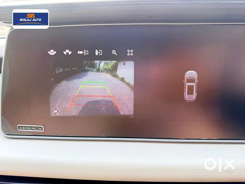 Mahindra Xuv700 2.2 Ax 5 Diesel At 7 Str, 2025, Diesel