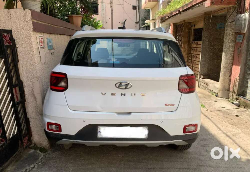 Hyundai Venue 1 Ltr Turbo S