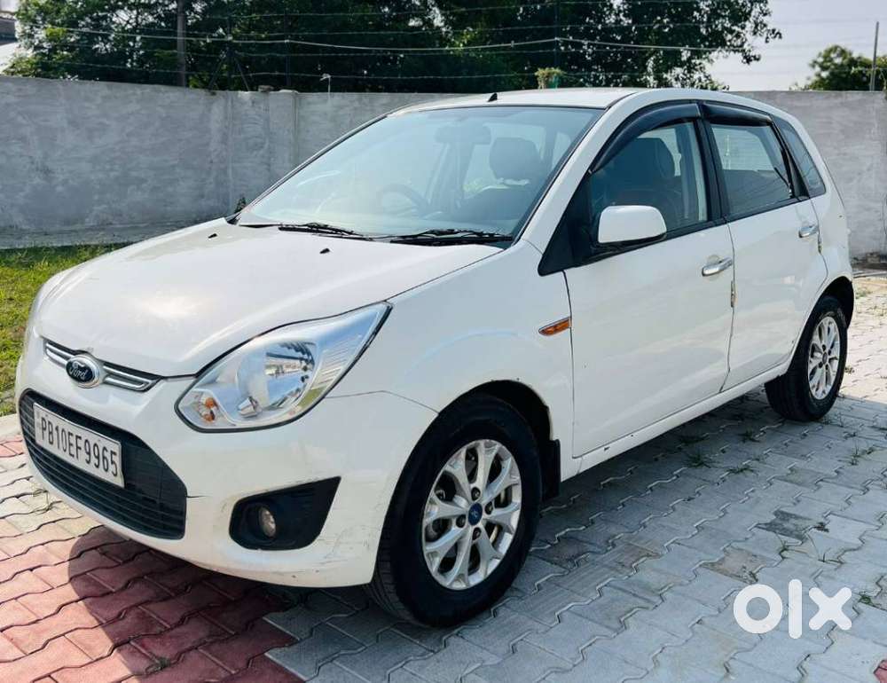 Ford Figo 2012-2015 Diesel Titanium, 2013, Diesel