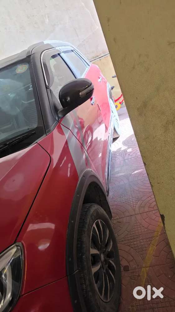 Maruti Suzuki Brezza 2022 Petrol 40000 Km Driven