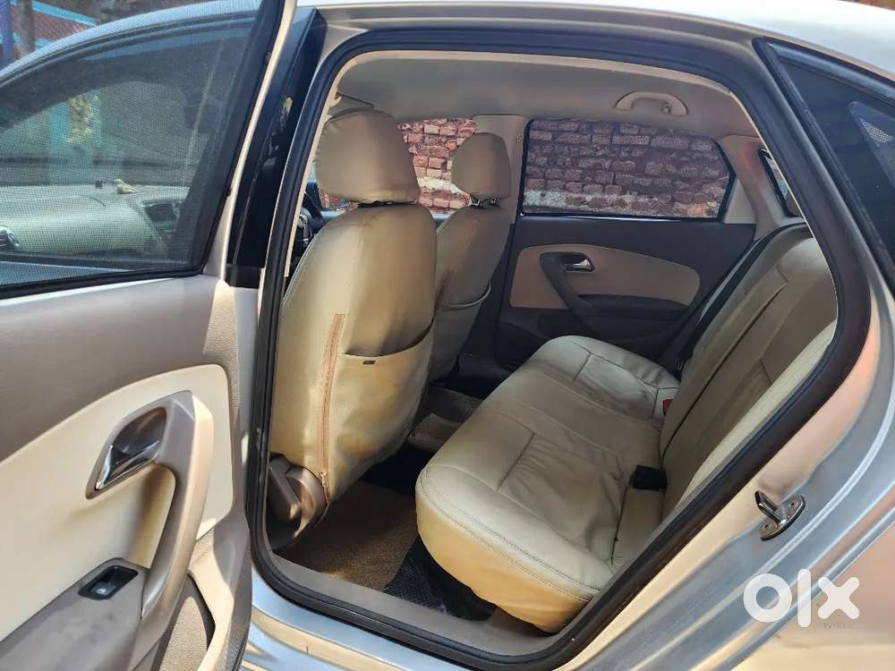 Skoda Rapid 1.6 Tdi Ambition Cr Mt Plus 2014 Diesel Well Maintained