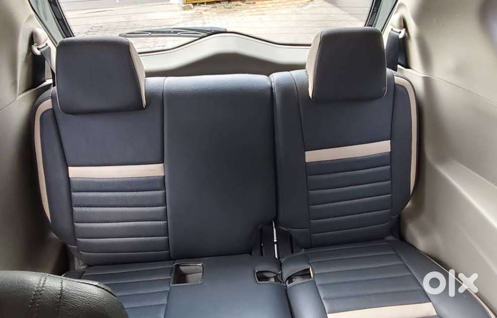 Mahindra Marazzo M4, 2019, Diesel