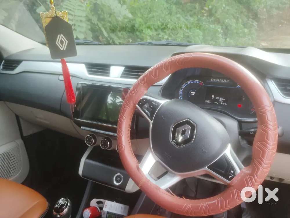 Renault Triber 2023 December Manual Petrol First