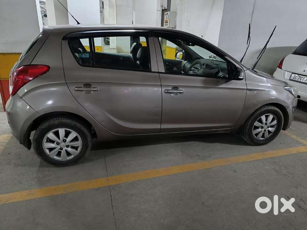Hyundai I20 2014 Cng & Hybrids 85000 Km Driven