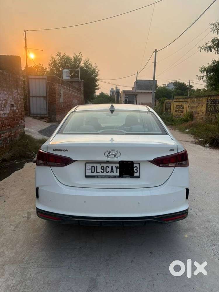 Hyundai Verna 2022 Petrol 38000 Km Driven