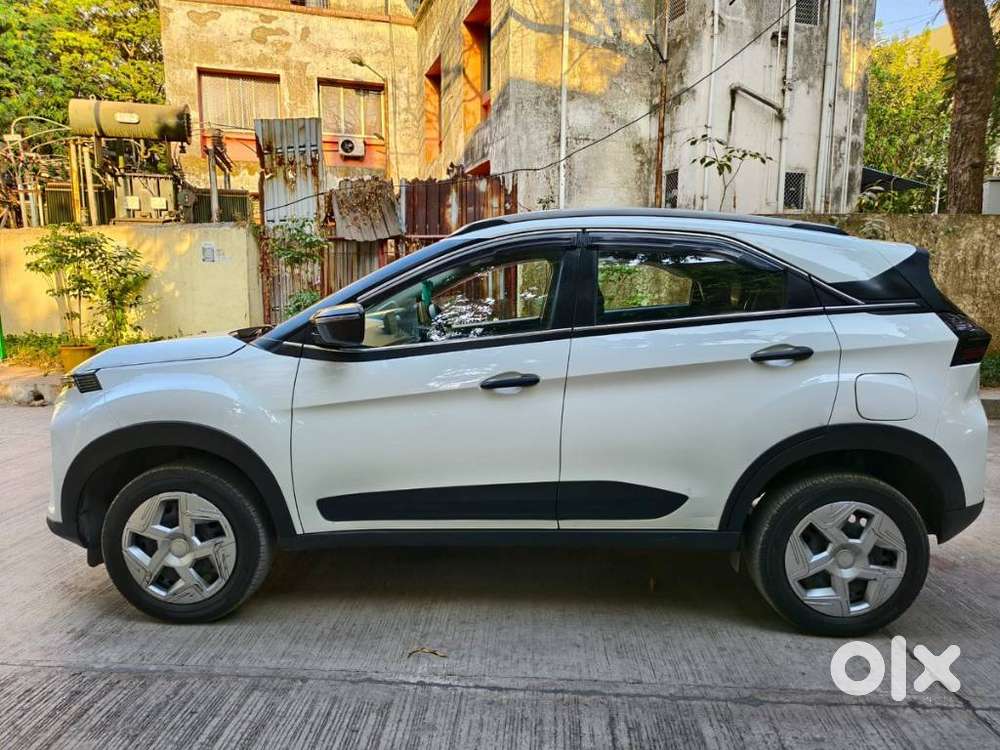 Tata Nexon Pure 1.2 S Revotron Petrol 6 Mt, 2024, Petrol