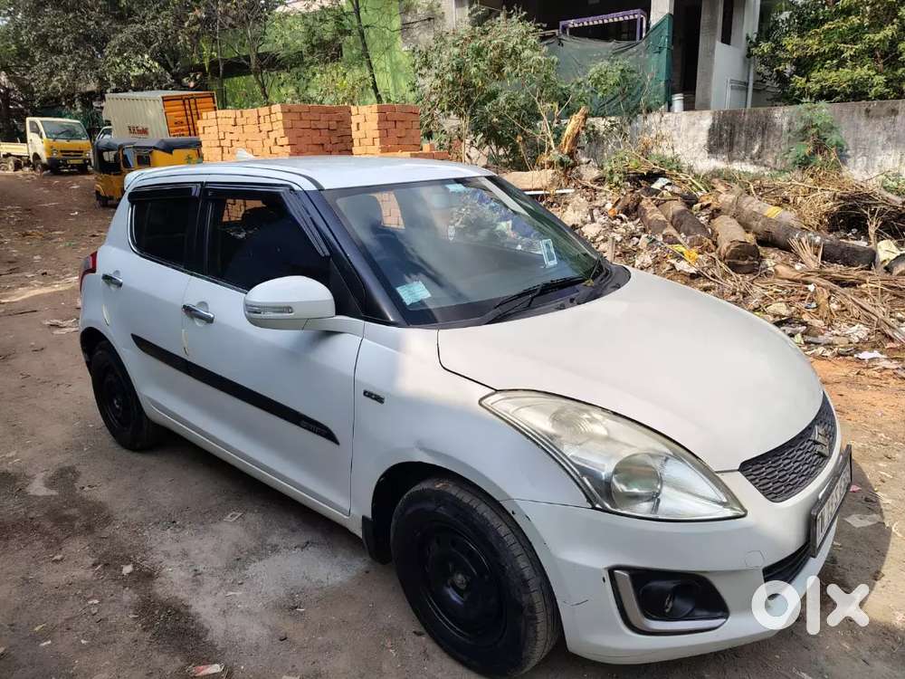 Maruti Suzuki Swift 2016 Diesel 112000 Km Driven