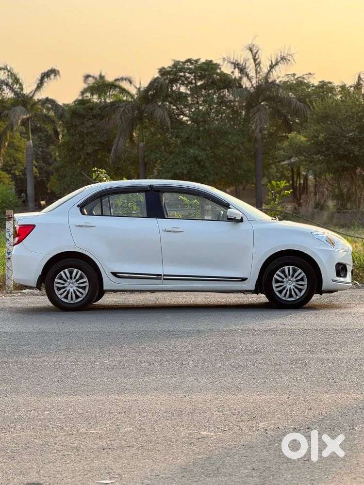 Maruti Suzuki Dzire 1.2 Vxi, 2019, Cng & Hybrids