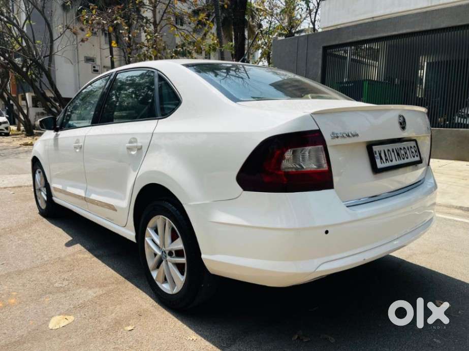 Skoda Rapid [2016-2020] 1.5 Style Plus Tdi At, 2017, Diesel
