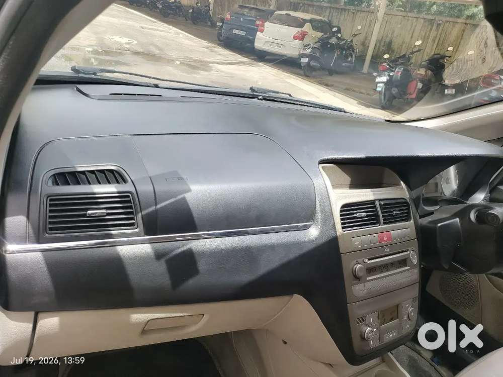 Fiat Linea Dynamic 2013 Km Driven