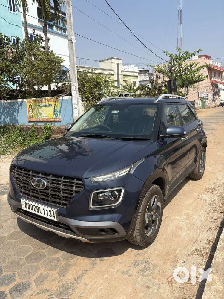 Hyundai Venue 1.0 Sx (o) Turbo Dct Dual Tone, 2020, Petrol