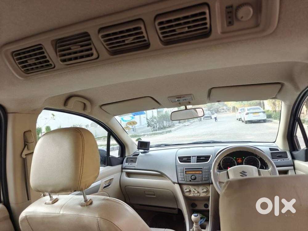 Maruti Suzuki Ertiga Vxi Abs Bs Iv, 2015, Petrol