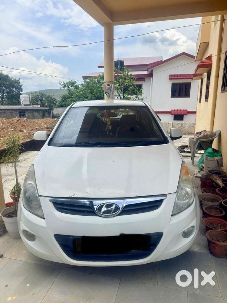 Hyundai Car Manual 2010
