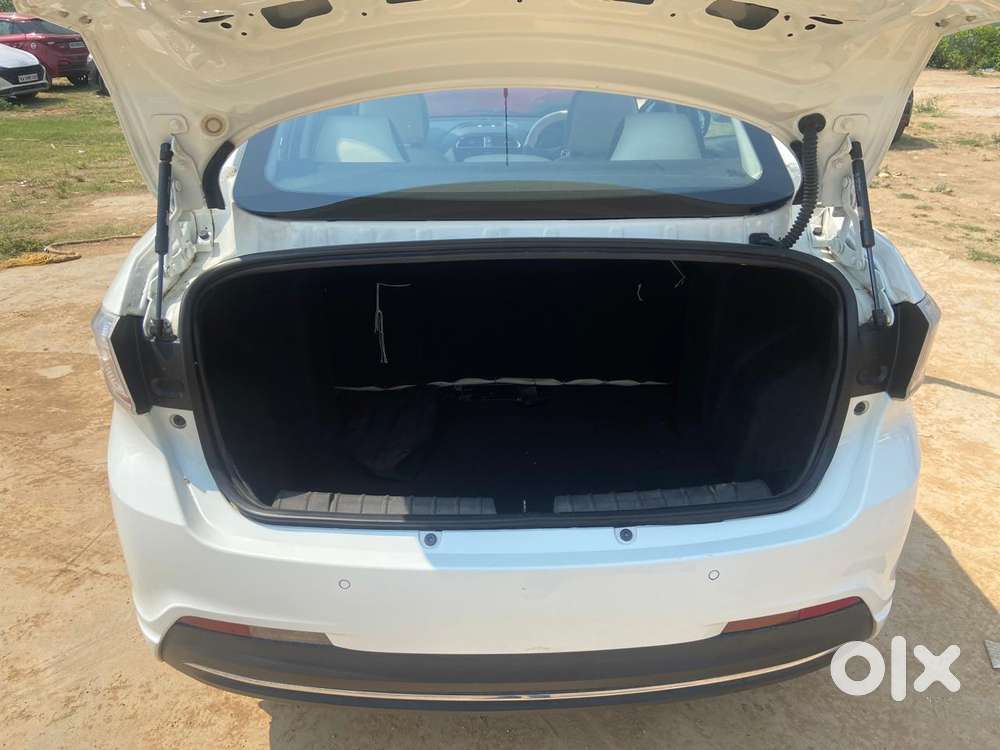 Tata Tigor Xz, 2023, Petrol