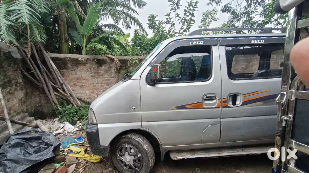 2013 Maruti Suzuki Eeco Smiles 7-seater Standard