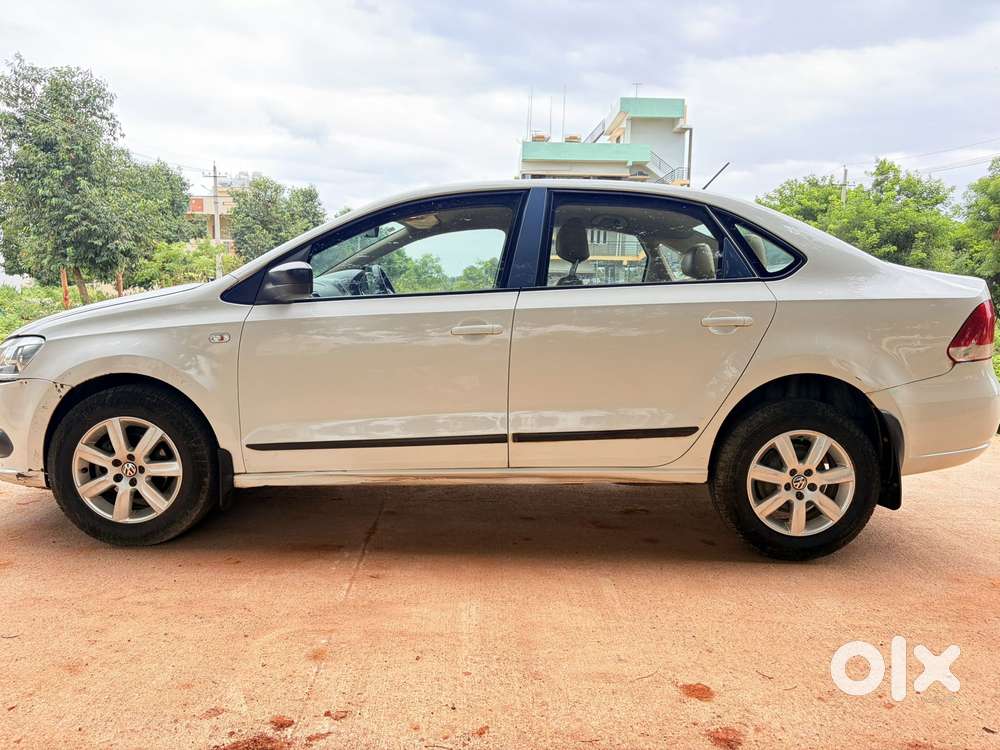 Volkswagen Vento [ ] 1.5 Tdi Comfortline At, 2011, Diesel