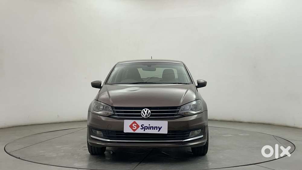 Volkswagen Vento 1.2 Tsi Highline At, 2016, Petrol