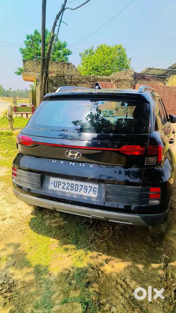Hyundai Venue 2024 Petrol Good Condition